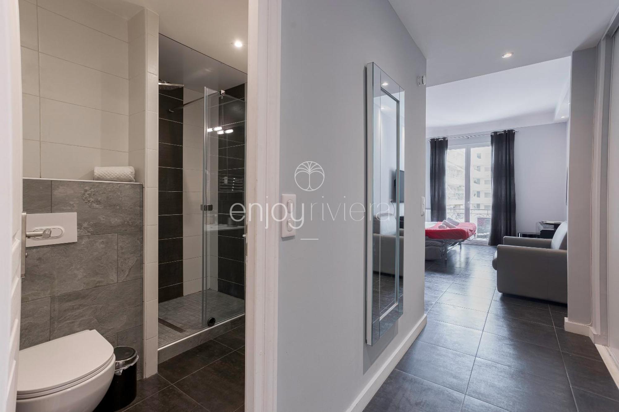 Palais Miramar - Suite & B31 - Croisette Emplacement Unique - 20M Plage - Wifi - Clim Cannes Exterior photo